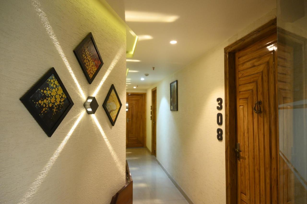 Hotel Grand Kailash,Kotdwāra Exterior photo